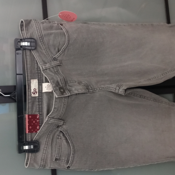 Stretch Skinny Jeans - Picture 2 of 5